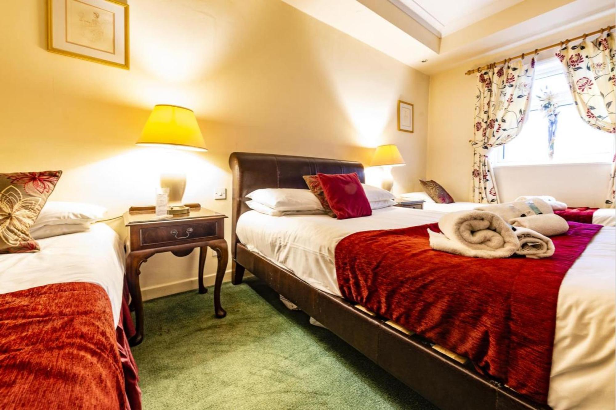 Paddington House Hotel Warrington Exteriör bild