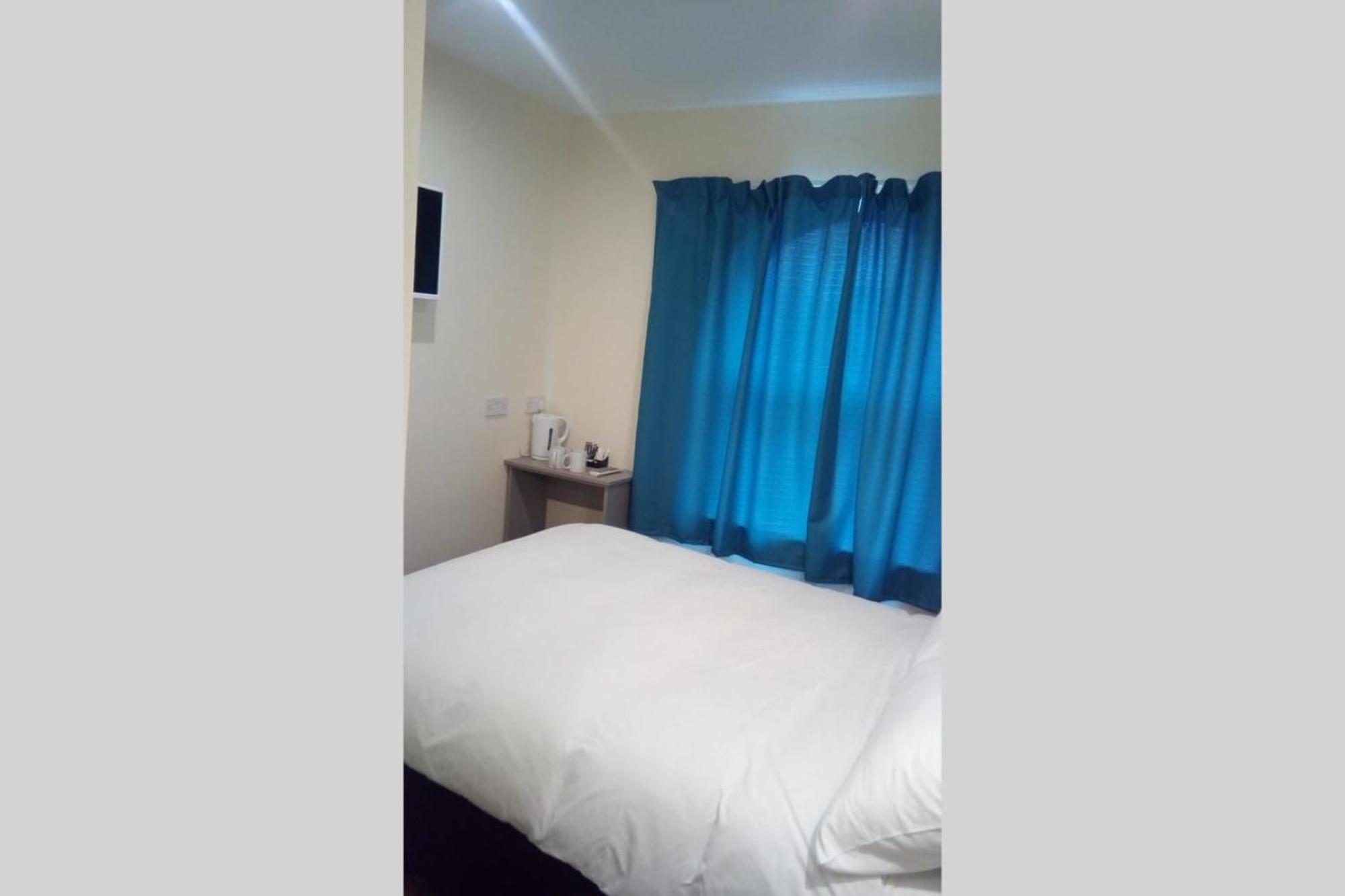 Paddington House Hotel Warrington Exteriör bild